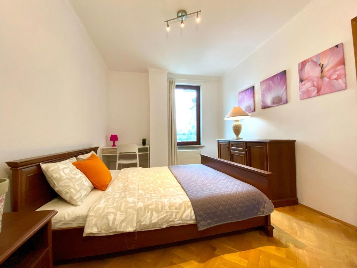Center Warsaw - Apartmenty Jana Pawla II المظهر الخارجي الصورة