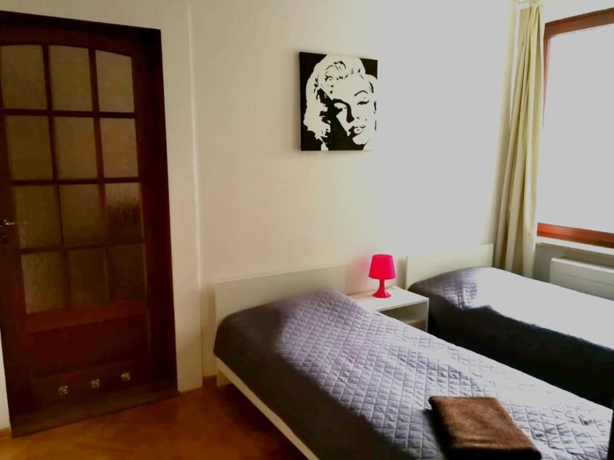 Center Warsaw - Apartmenty Jana Pawla II المظهر الخارجي الصورة