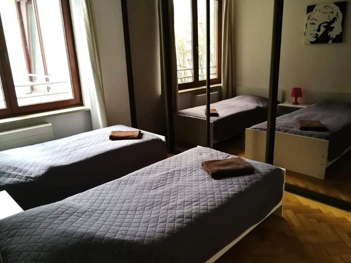 Center Warsaw - Apartmenty Jana Pawla II المظهر الخارجي الصورة