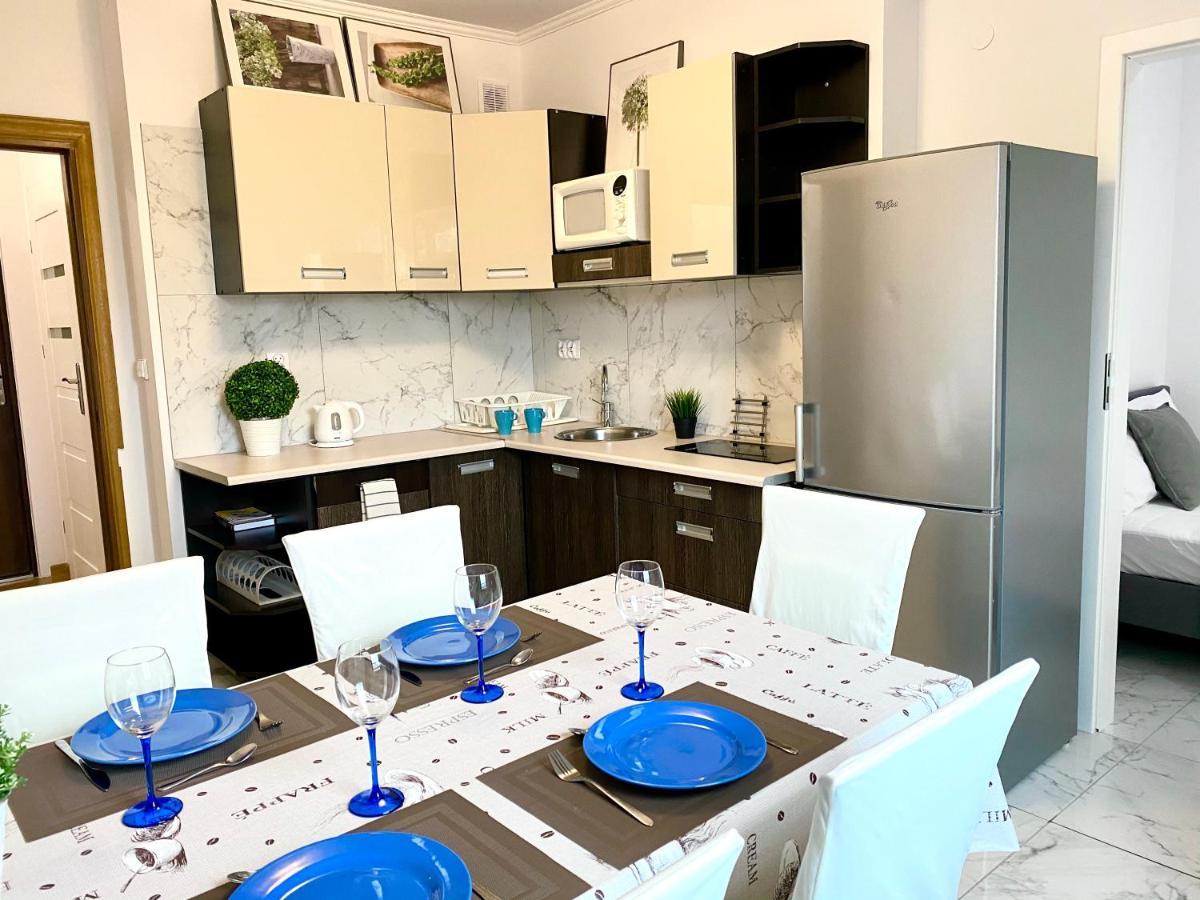 Center Warsaw - Apartmenty Jana Pawla II المظهر الخارجي الصورة