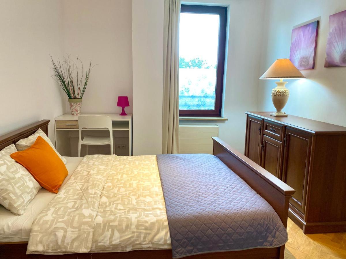 Center Warsaw - Apartmenty Jana Pawla II المظهر الخارجي الصورة