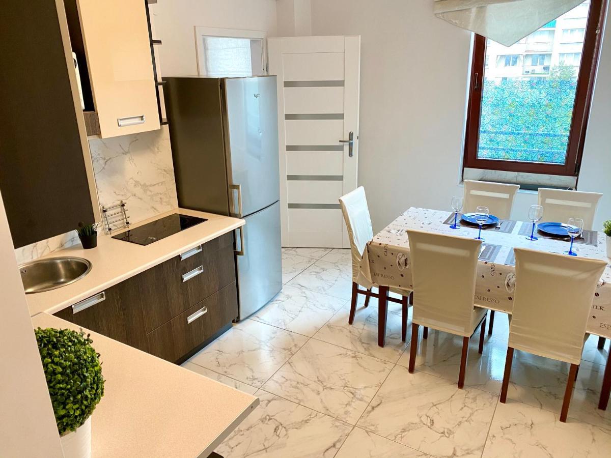 Center Warsaw - Apartmenty Jana Pawla II المظهر الخارجي الصورة