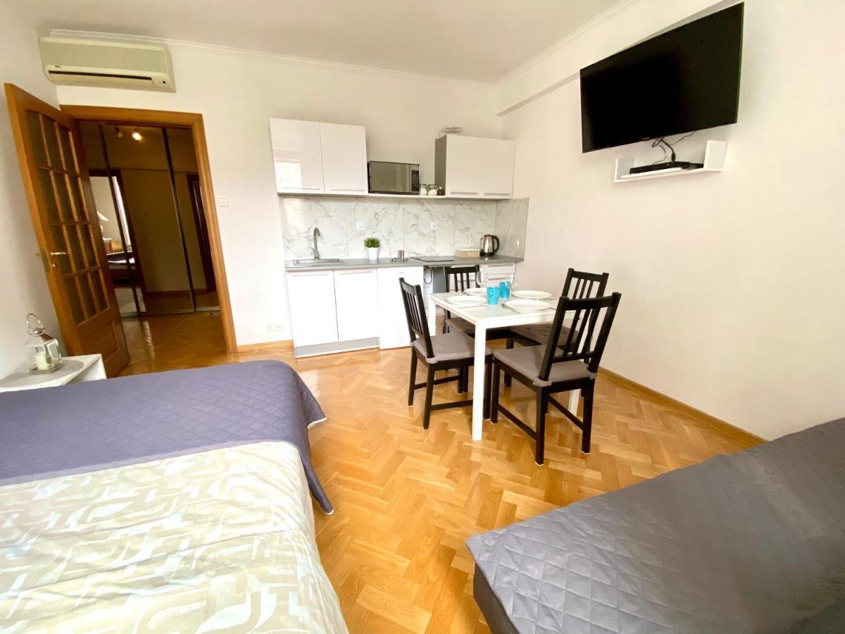 Center Warsaw - Apartmenty Jana Pawla II المظهر الخارجي الصورة